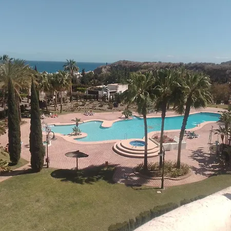 Spirit Of - 2 Bed - Sleeps 4 - R069 شقة *